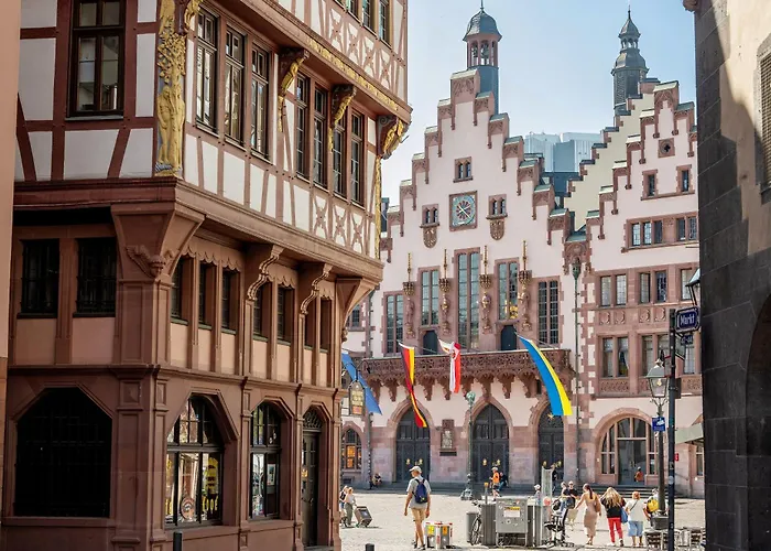 Hotel Moxy Frankfurt East Francoforte sul Meno